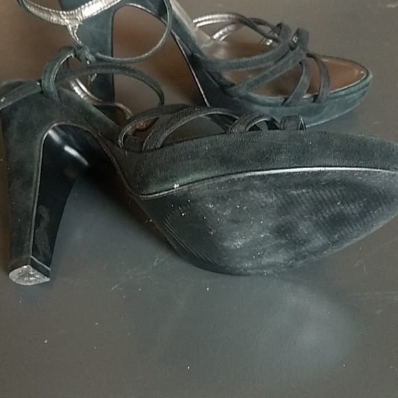 Cassandra Ray suede heels - Picture 3 of 5